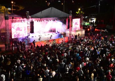 Armenia cerró sus verbenas populares con una fiesta cultural